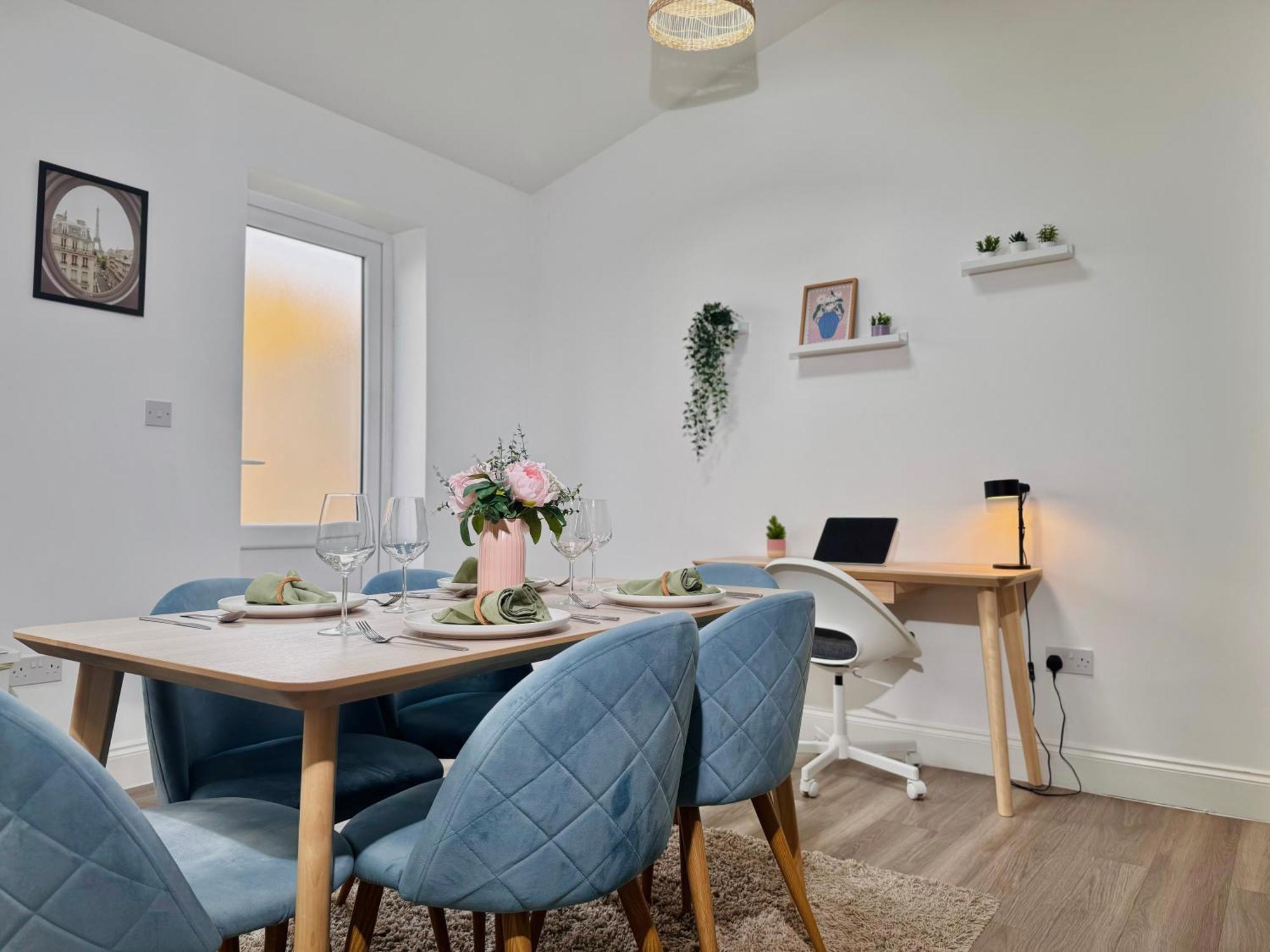 Cosy 1-Bed Flat 30Min To Central London & Parking 외부 사진