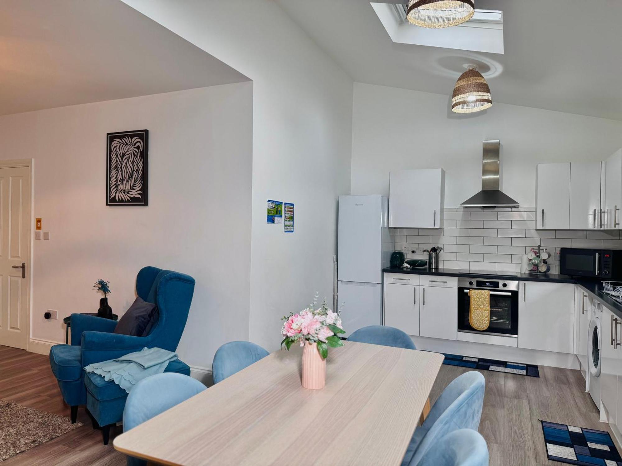 Cosy 1-Bed Flat 30Min To Central London & Parking 외부 사진
